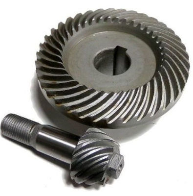 Otomotiv yardımcı tahrik sistemleri için Involute Gear Pair Worm Wheel Bevel Gear