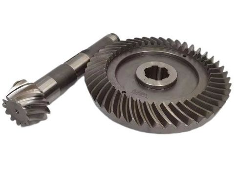 Küçük Spiral Köşeli Bevel Gear CNC İşleme Işınlama Çarkı Hipod Pinion