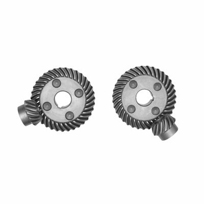 100 açılı öğütücü için spiral kavisli dişli 90° Uzay yönü değişikliği